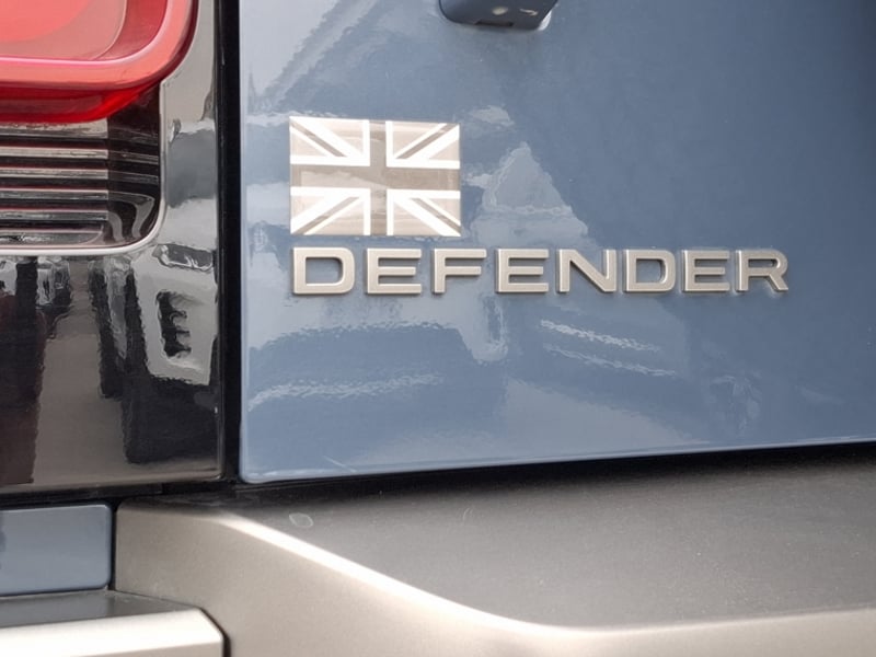 Land Rover Defender 110 3.0id X-dynamic Se 2026 - Imagen 8 de 19