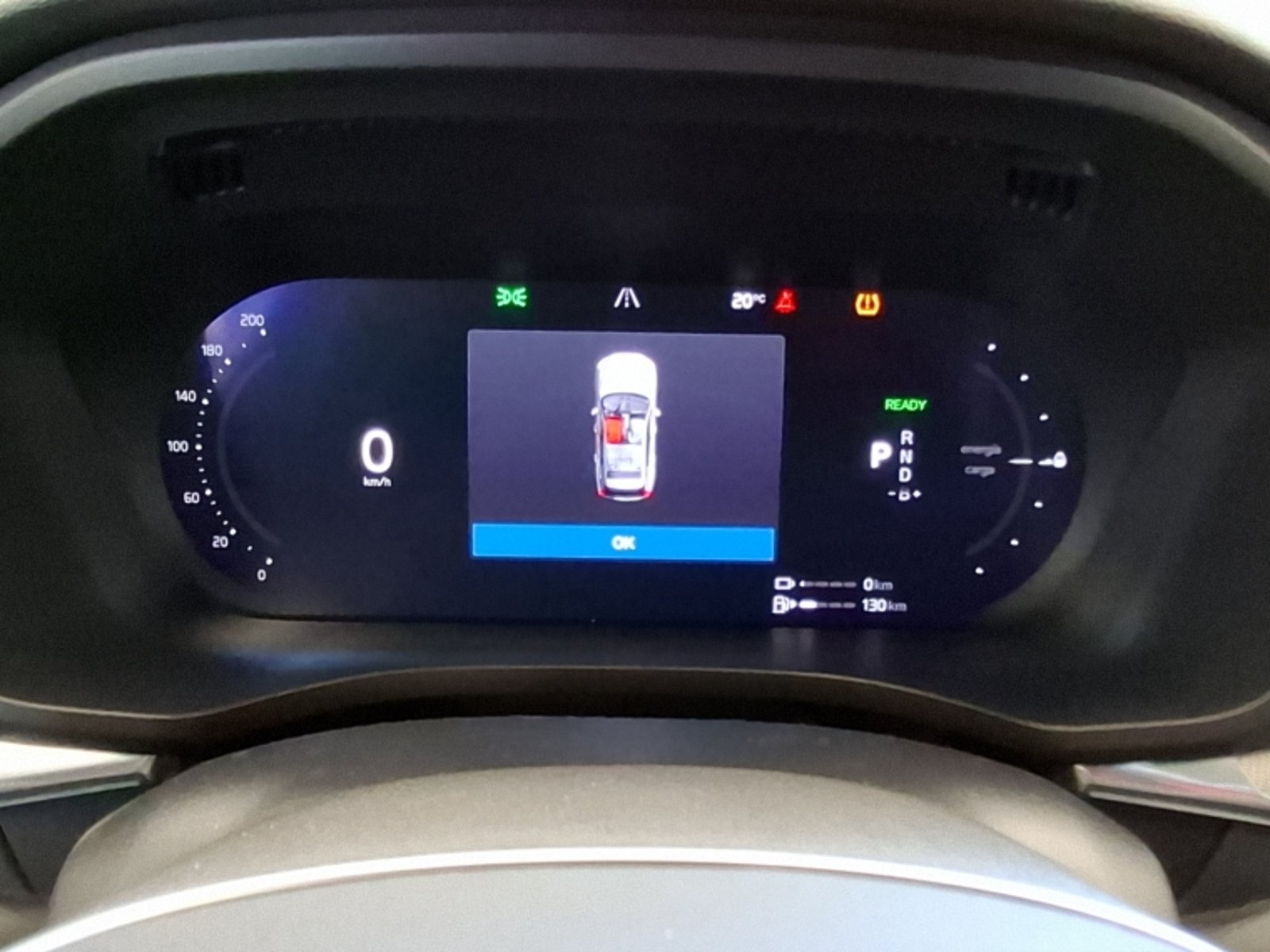 Volvo Xc60 T8 Recharge 4x4 2.0 Aut Ultimate Dark 2025 - Imagen 12 de 20