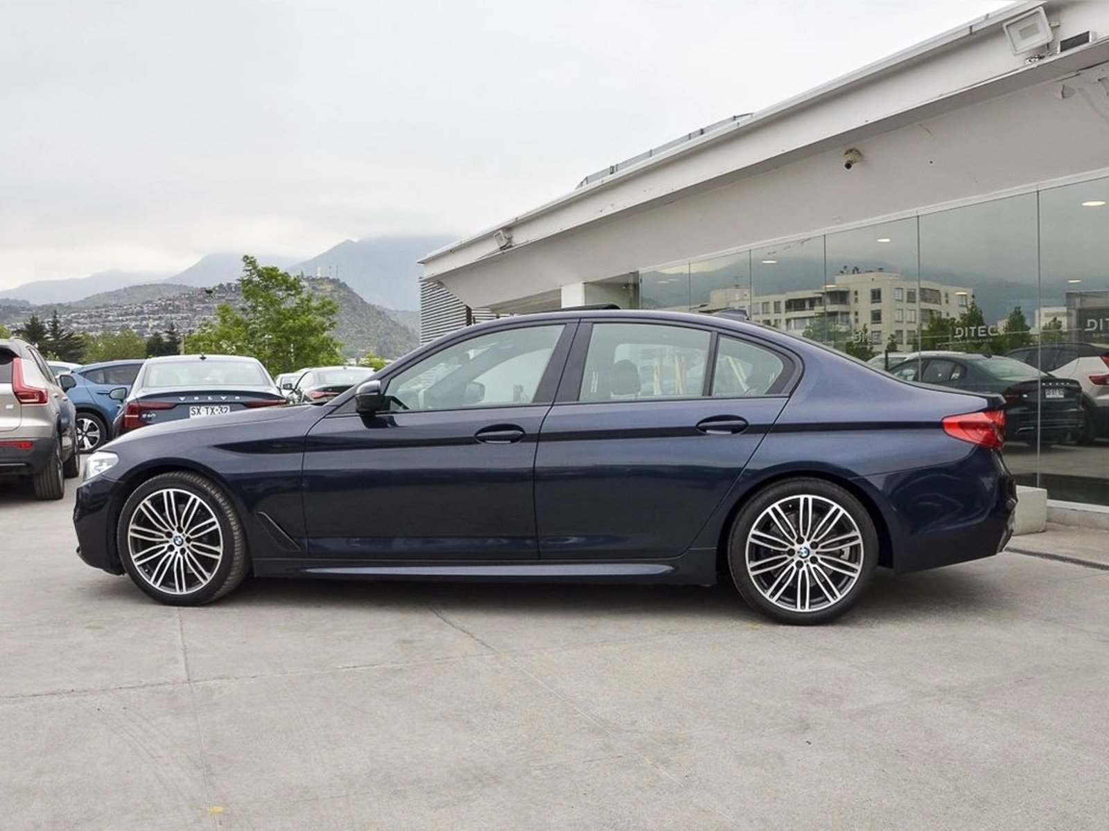 BMW 530 2.0I M SPORT 2021 - Imagen 13 de 20