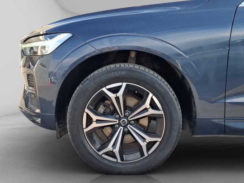 Volvo Xc60 Ii B5 Momentum 2022 - Imagen 9 de 19