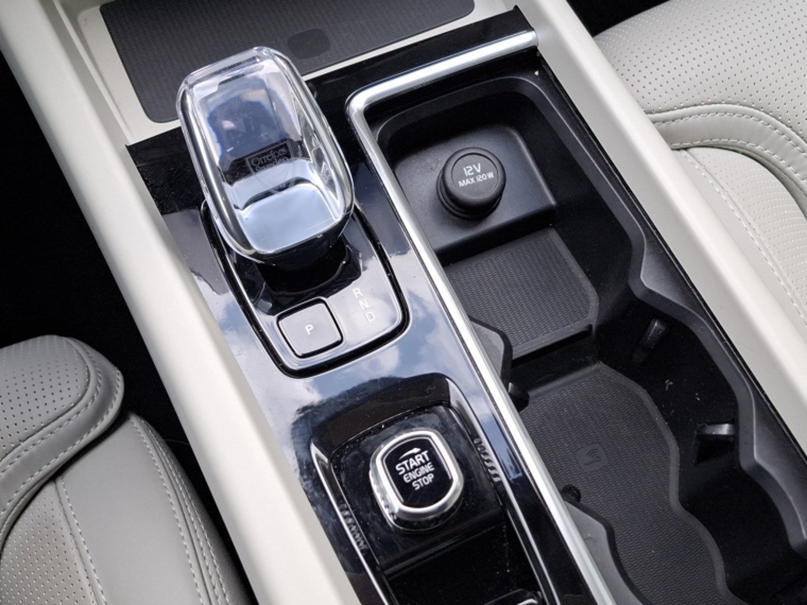 Volvo Xc60 T8 Awd Ultra 2026 - Imagen 13 de 20