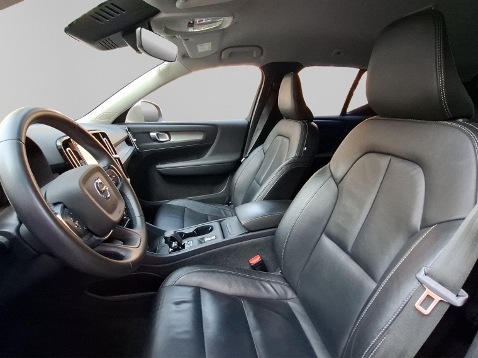 Volvo Xc40 B4 Plus 2.0 Aut 2024 - Imagen 10 de 20
