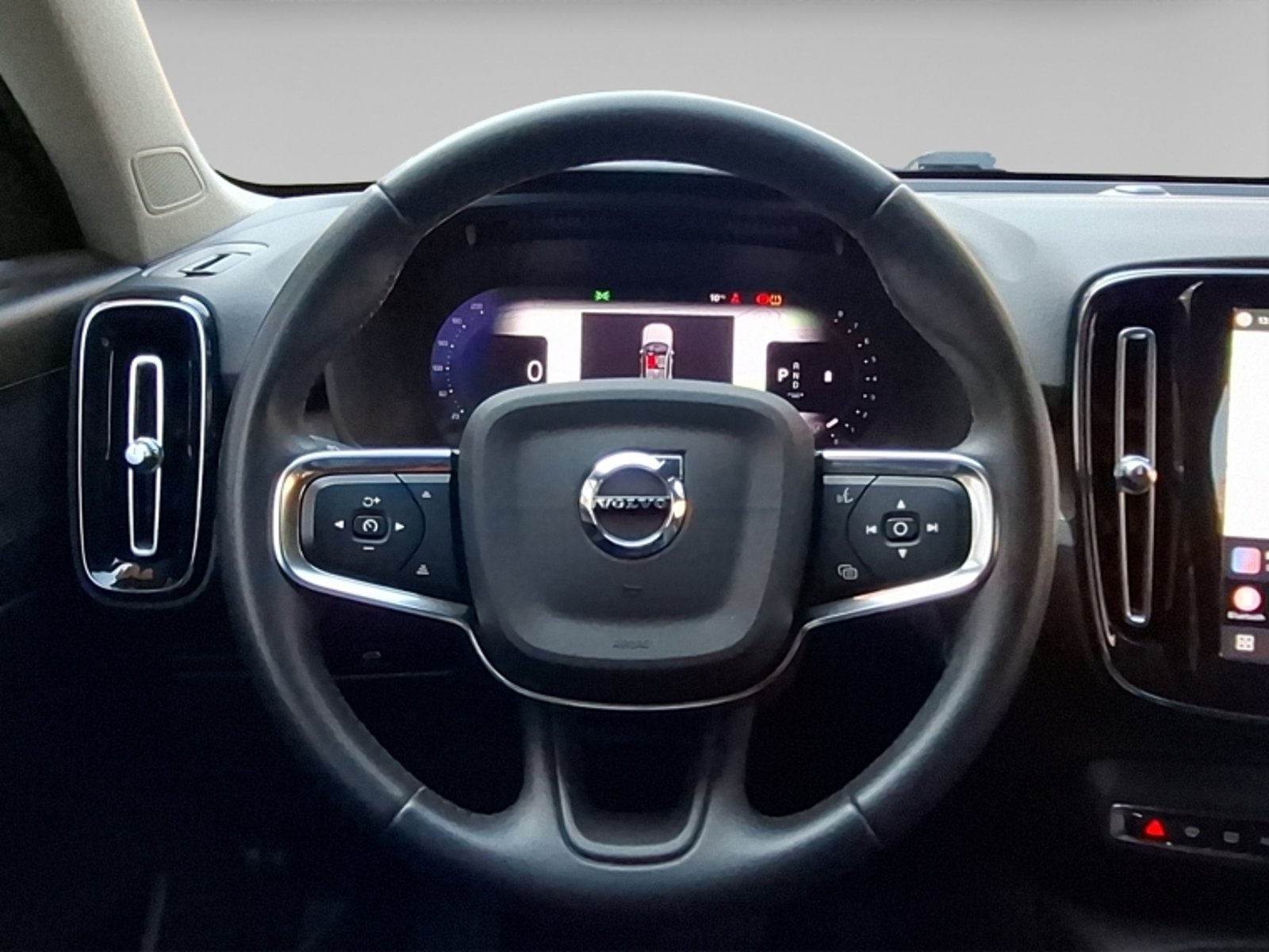 Volvo Xc40 B4 Plus 2.0 Aut 2024 - Imagen 16 de 20