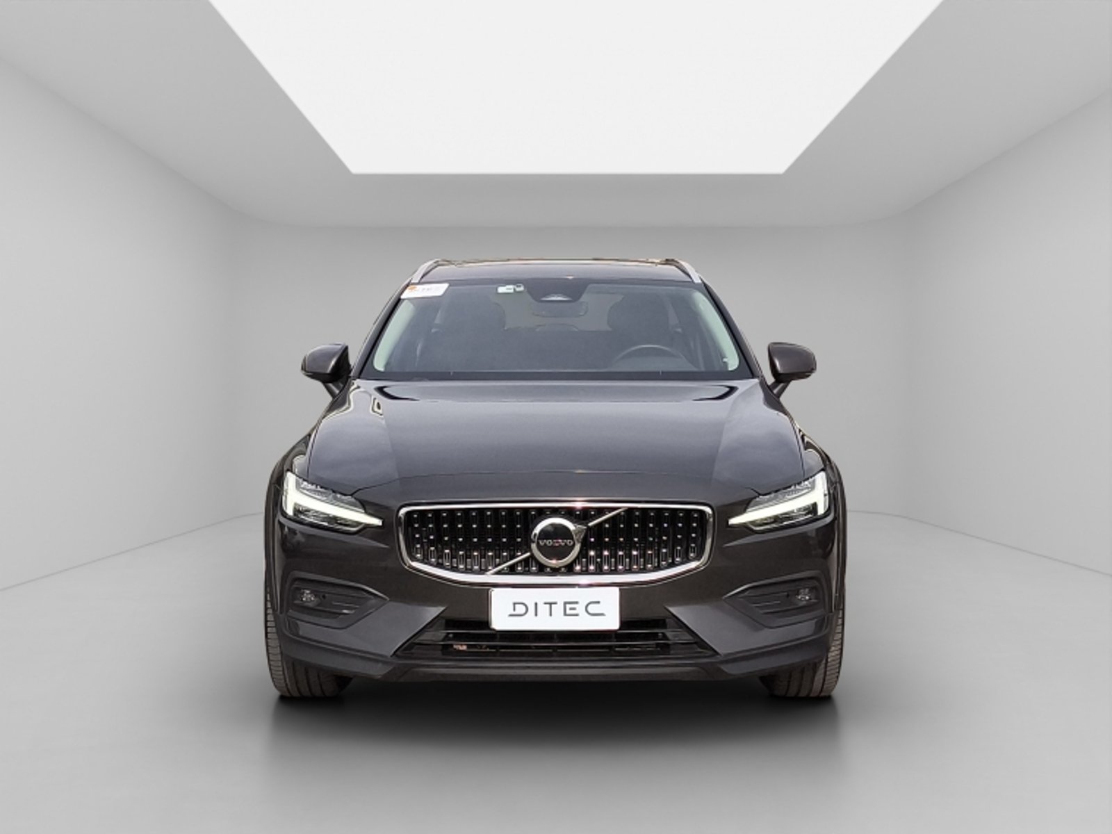 Volvo V60 Cc Ii B5 4x4 2.0 Aut 2023 - Foto 2 de 20