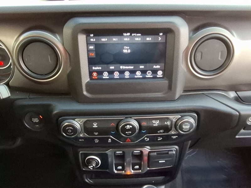 Jeep Wrangler Sport 4x4 Otto 3.6 Aut 2021 - Imagen 18 de 20
