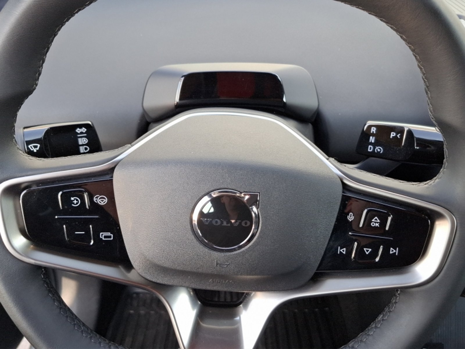 Volvo Ex30 E40 Core Aut 2025 - Imagen 12 de 19
