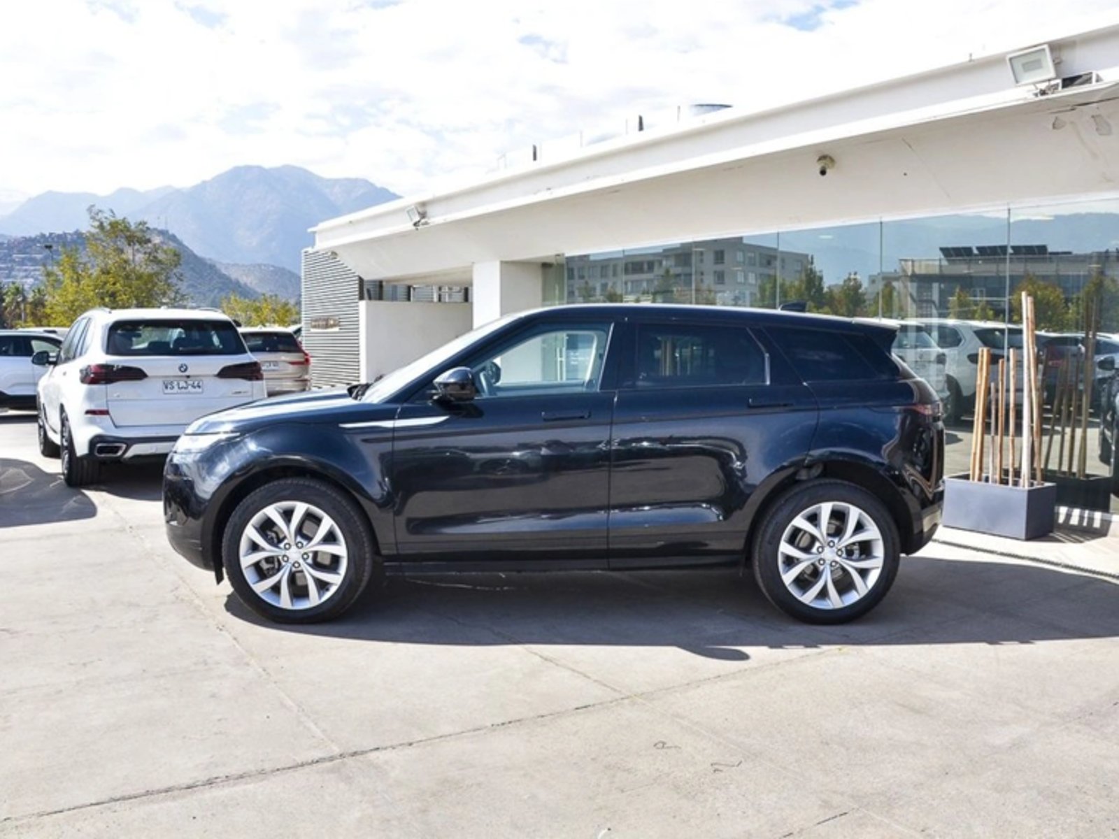 Land Rover Evoque Evoque Mhev 4x4 2.0 Aut 2024 - Imagen 9 de 19