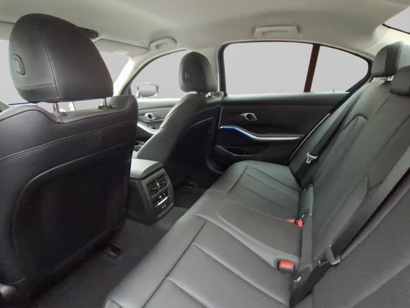 BMW 320 I Berlina Urban 2026 - Imagen 15 de 20