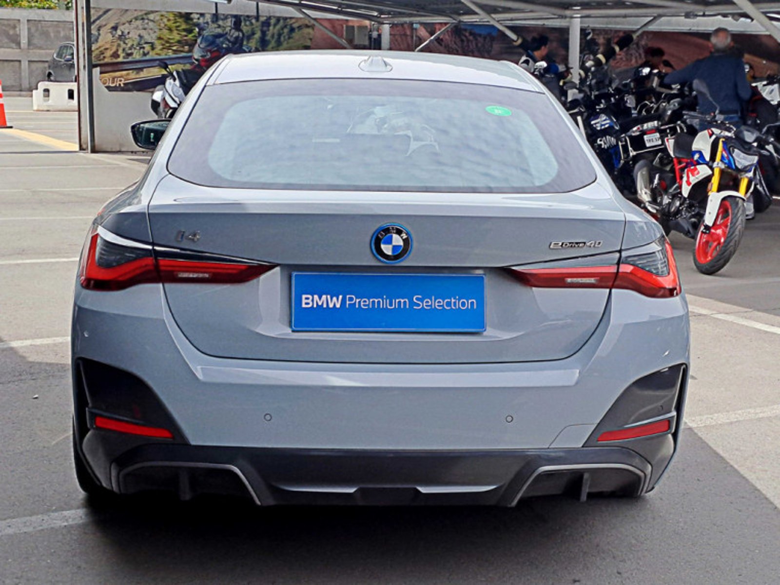BMW I4 Edrive40 Gran Coupé M Sport Lci 2024 - Foto 4 de 14