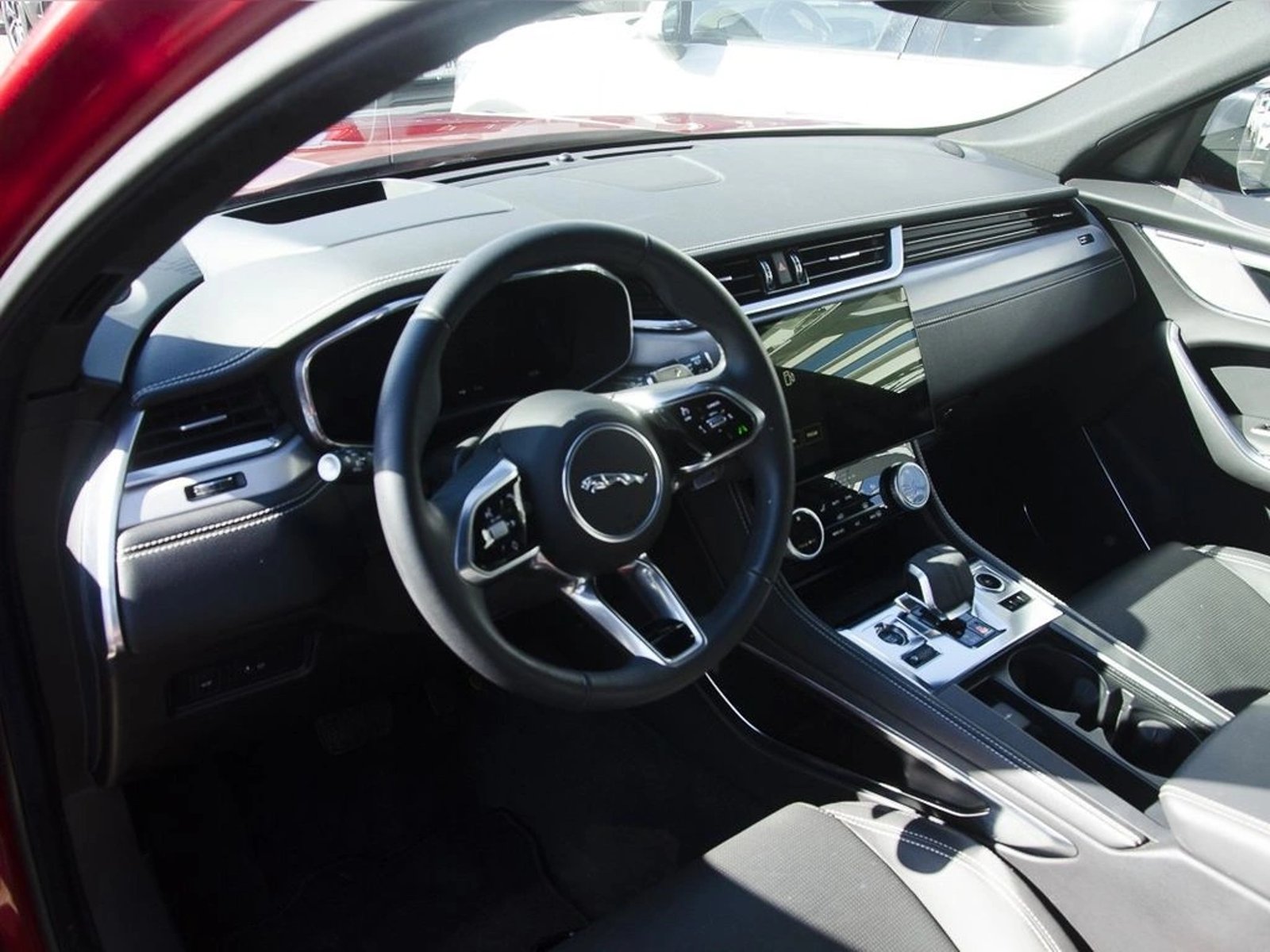 Jaguar F-PACE R DYNAMIC S 2024 - Imagen 7 de 20