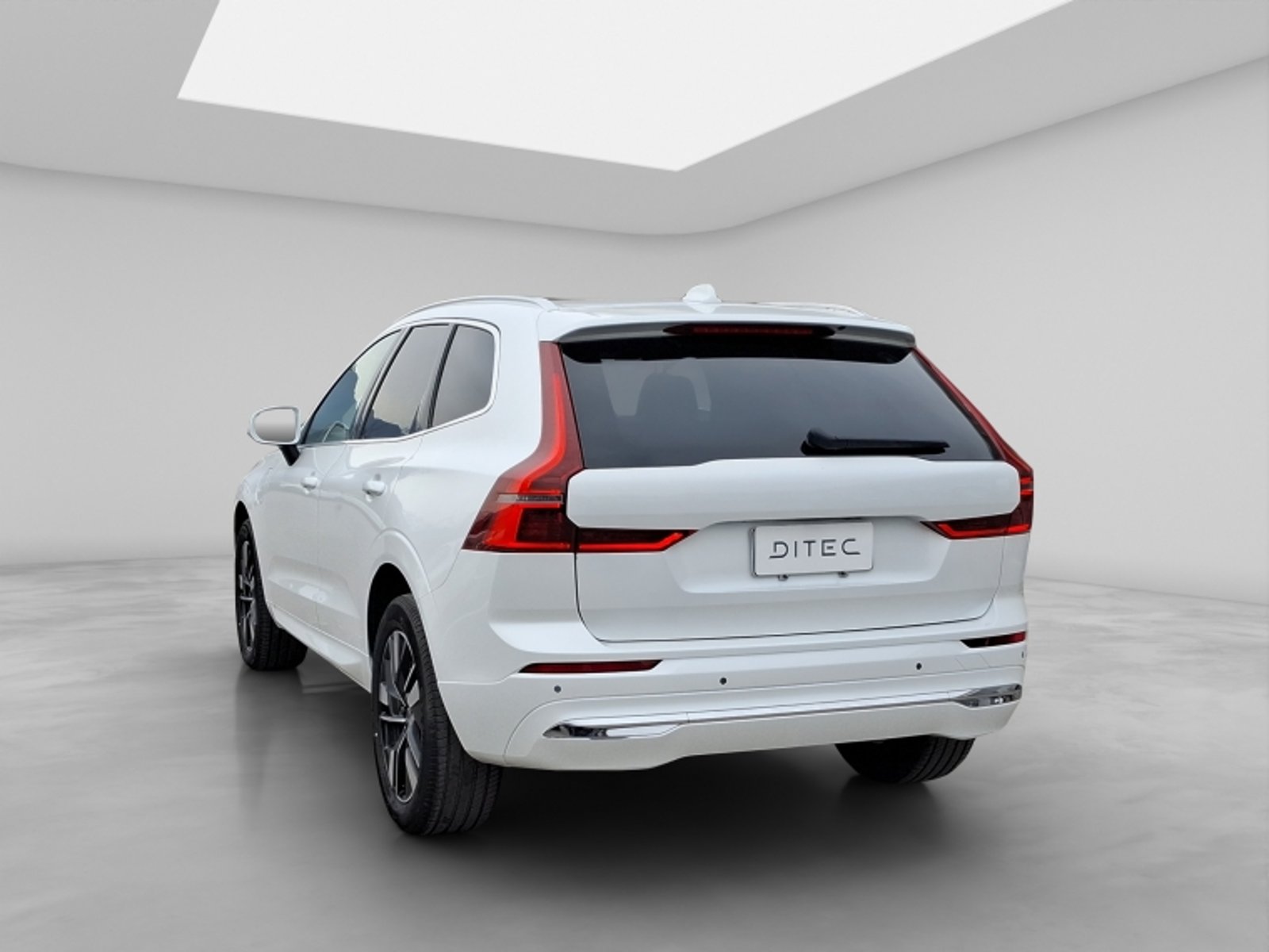 Volvo Xc60 T8 Awd Core 2026 - Imagen 5 de 20
