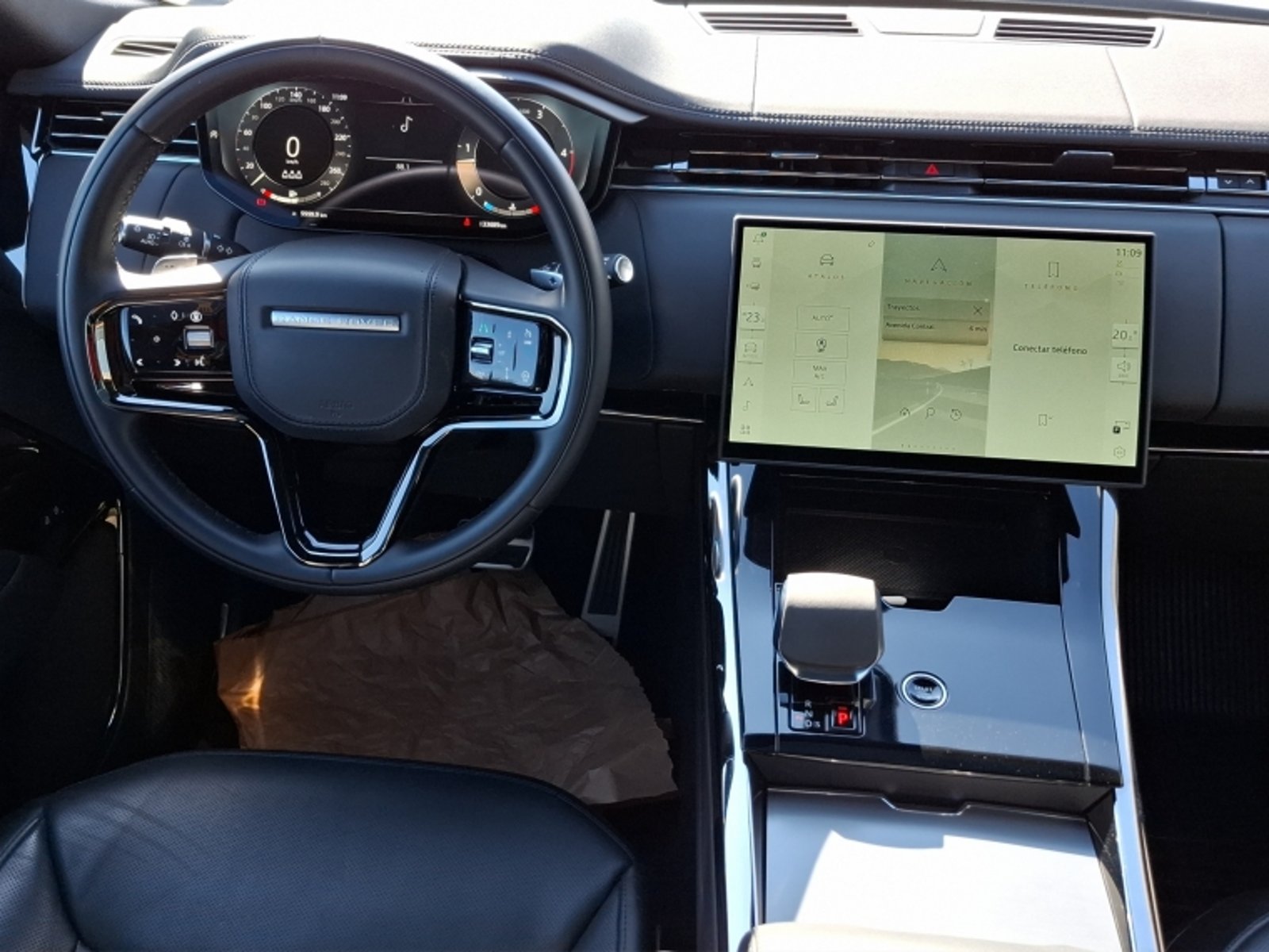 Land Rover Range rover Dynamic 4x4 3.0 Aut 2025 - Imagen 17 de 20