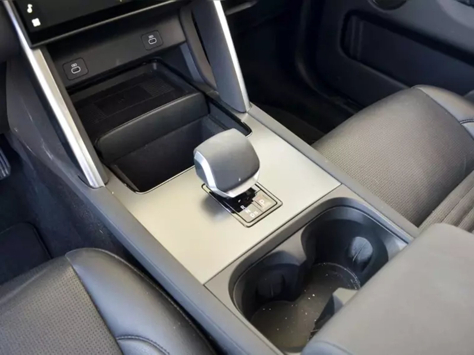 Land Rover Discovery sport 2.0 S Diesel 4x4 204hp At 5p 2025 - Imagen 15 de 20