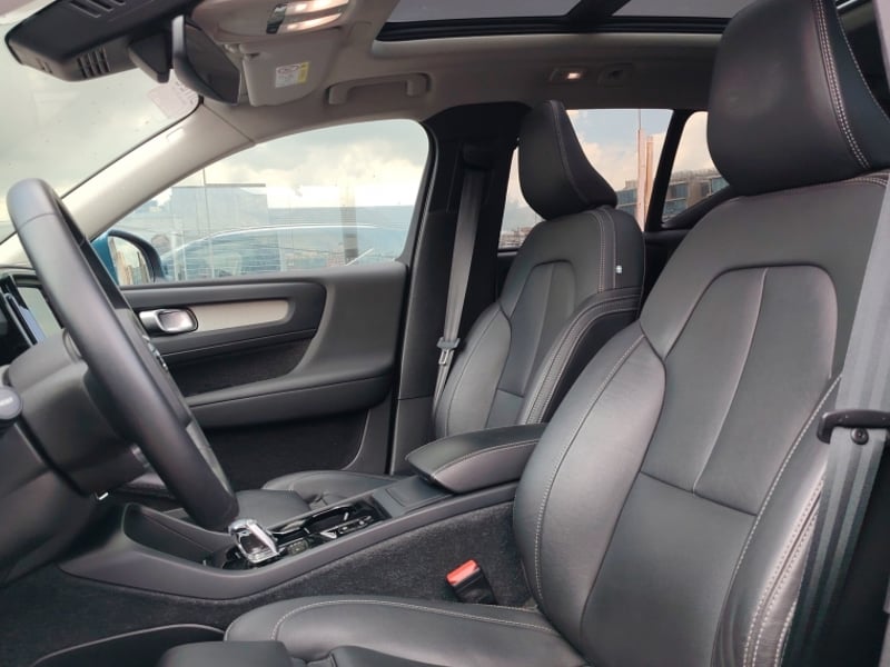 Volvo Xc40 B4 Ultimate 2024 - Imagen 10 de 16
