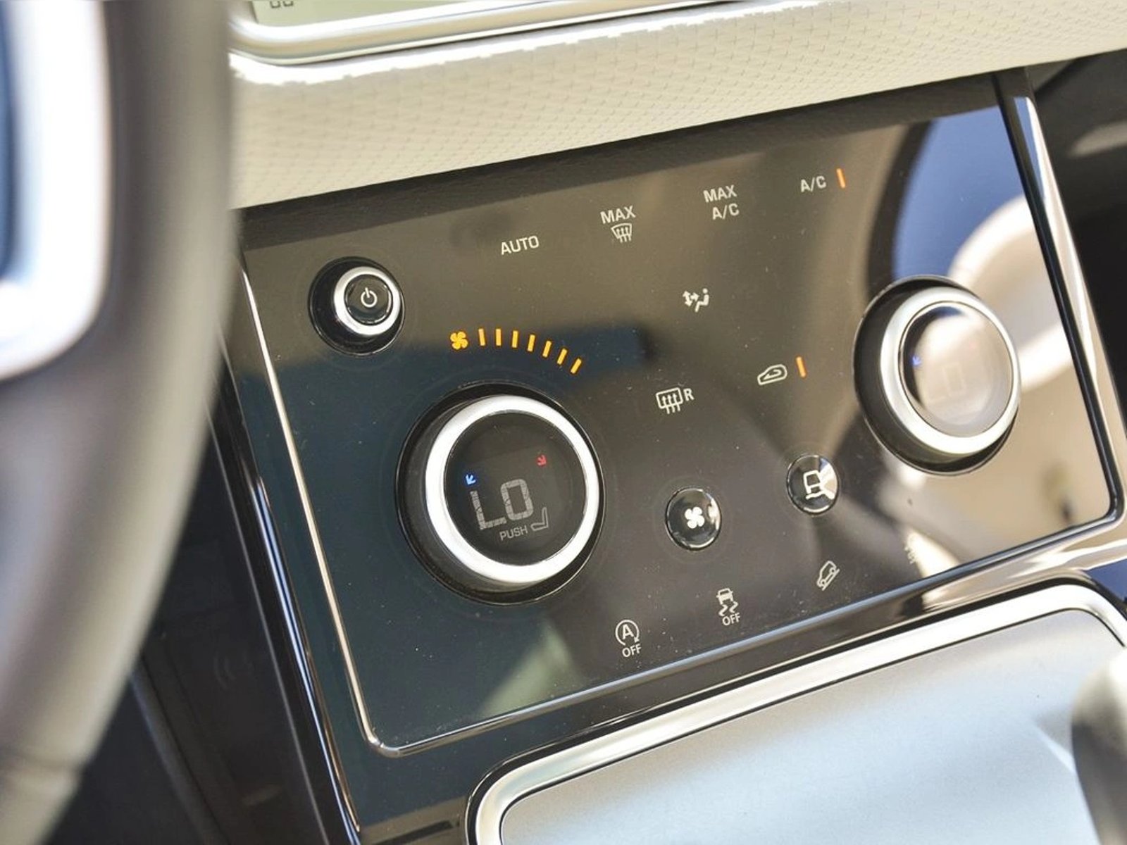 Land Rover EVOQUE AUT 2023 - Imagen 15 de 20