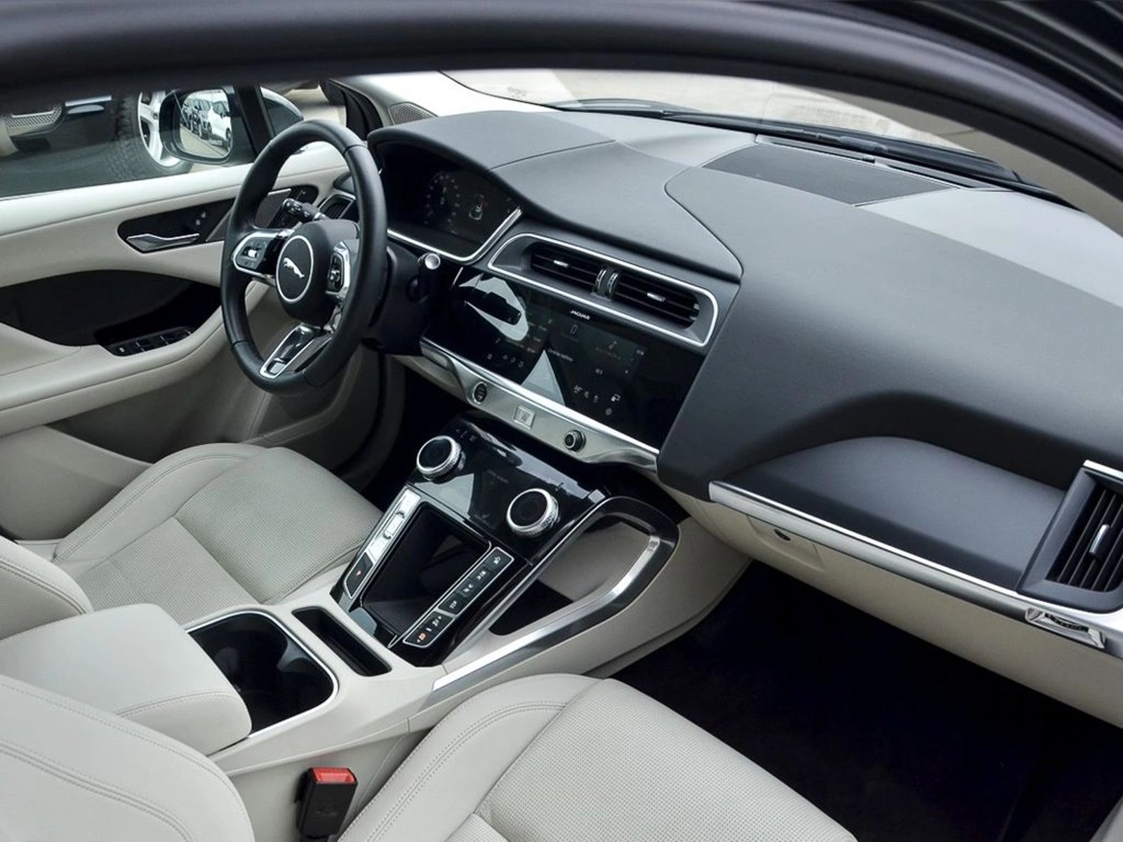 Jaguar I-PACE EV400 2025 - Imagen 9 de 20