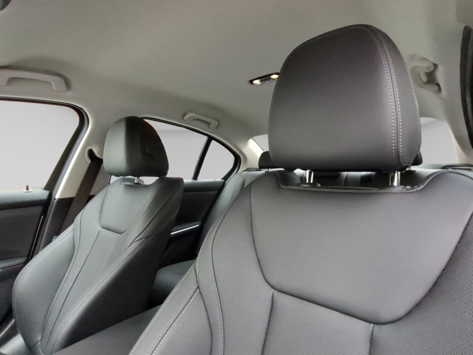 BMW 320 I Berlina Urban 2026 - Imagen 11 de 20