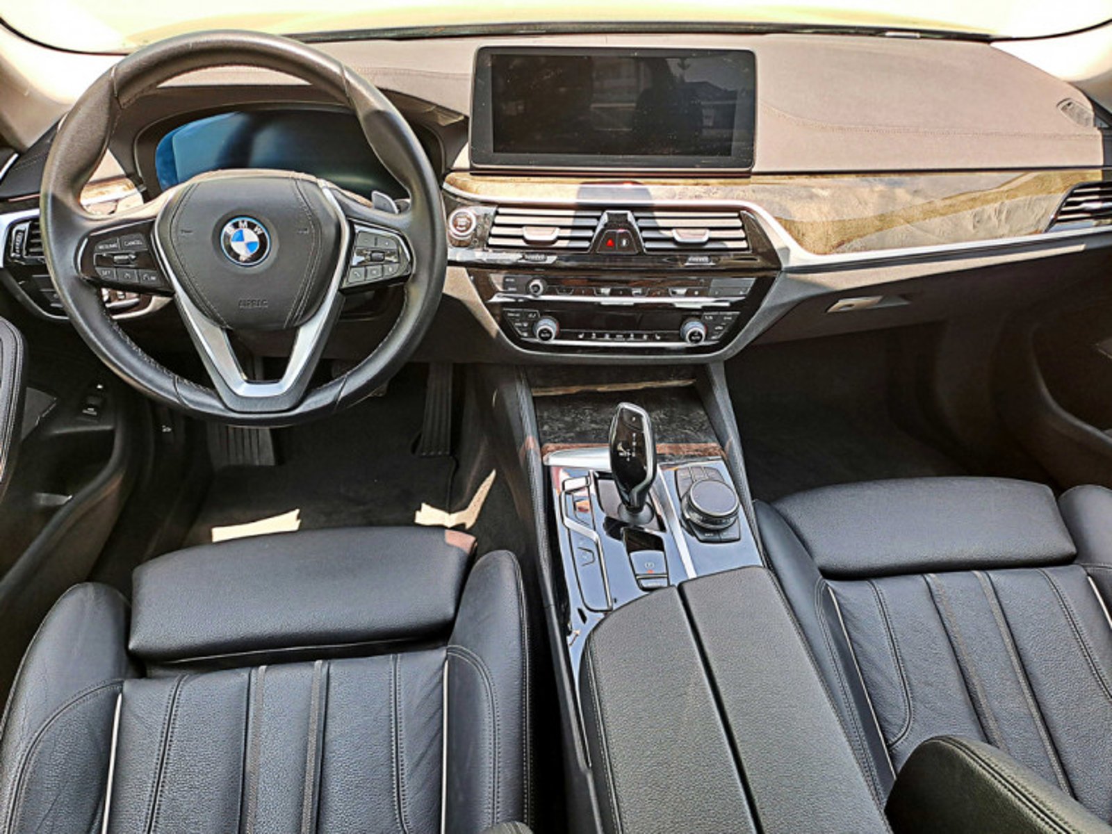BMW 530 E Luxury Lci 2024 - Foto 5 de 15