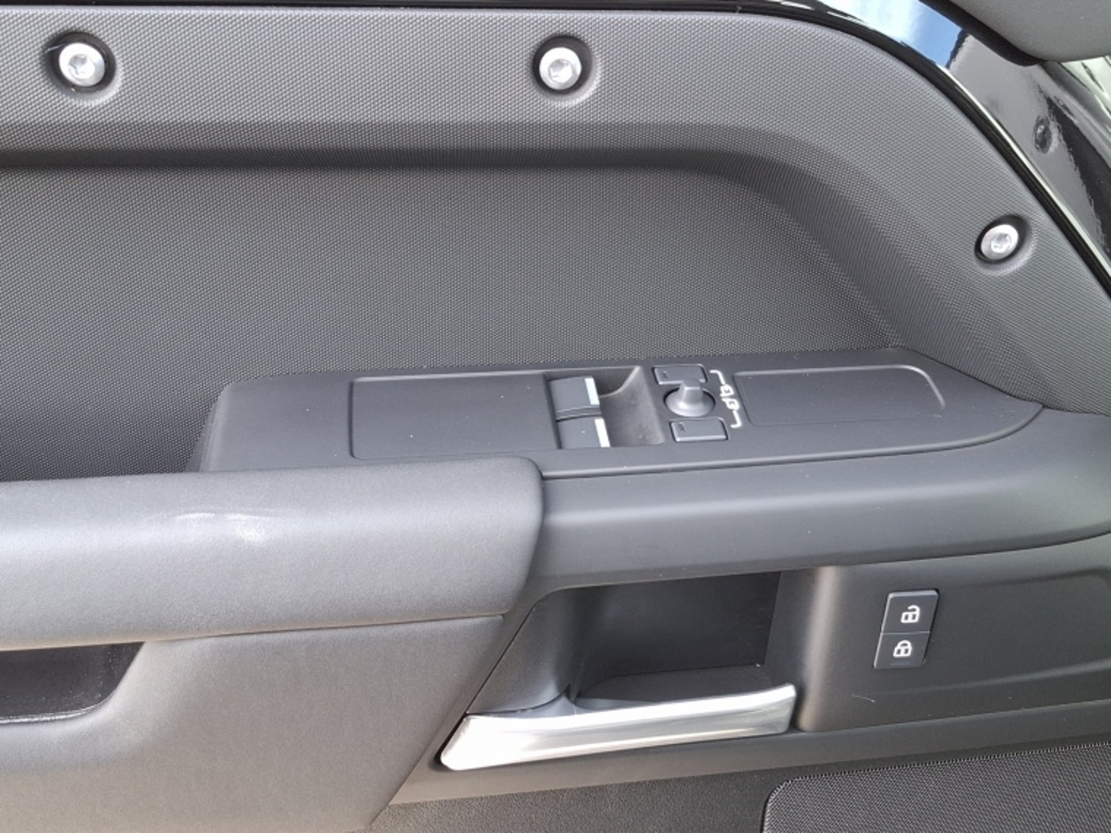 Land Rover Defender 90 3.0id S 2026 - Imagen 14 de 19