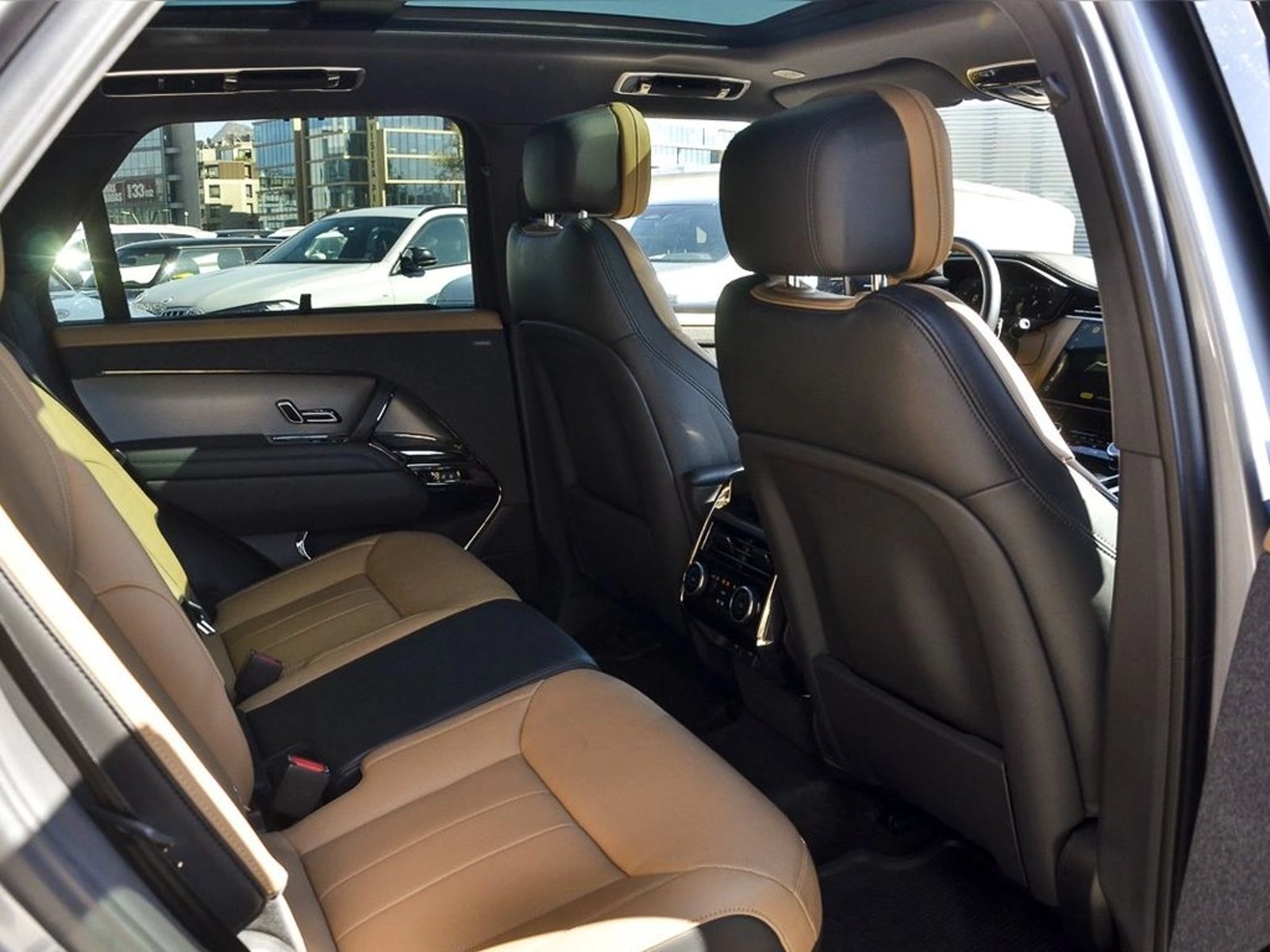 Land Rover RANGE ROVER SPORT 3.0 SE HIBRIDO 4X4 AT 5P 2024 - Imagen 7 de 20