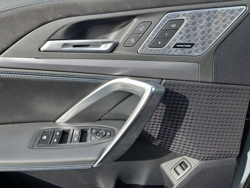 BMW Ix2 Xdrive30 M Sport 2026 - Imagen 14 de 16