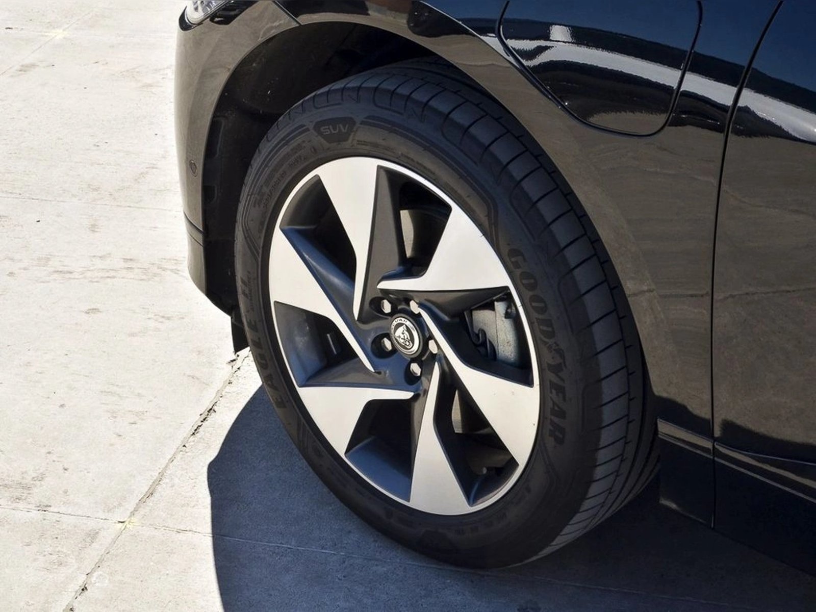 Jaguar I-PACE EV400 R DYNAMIC 2024 - Imagen 11 de 20