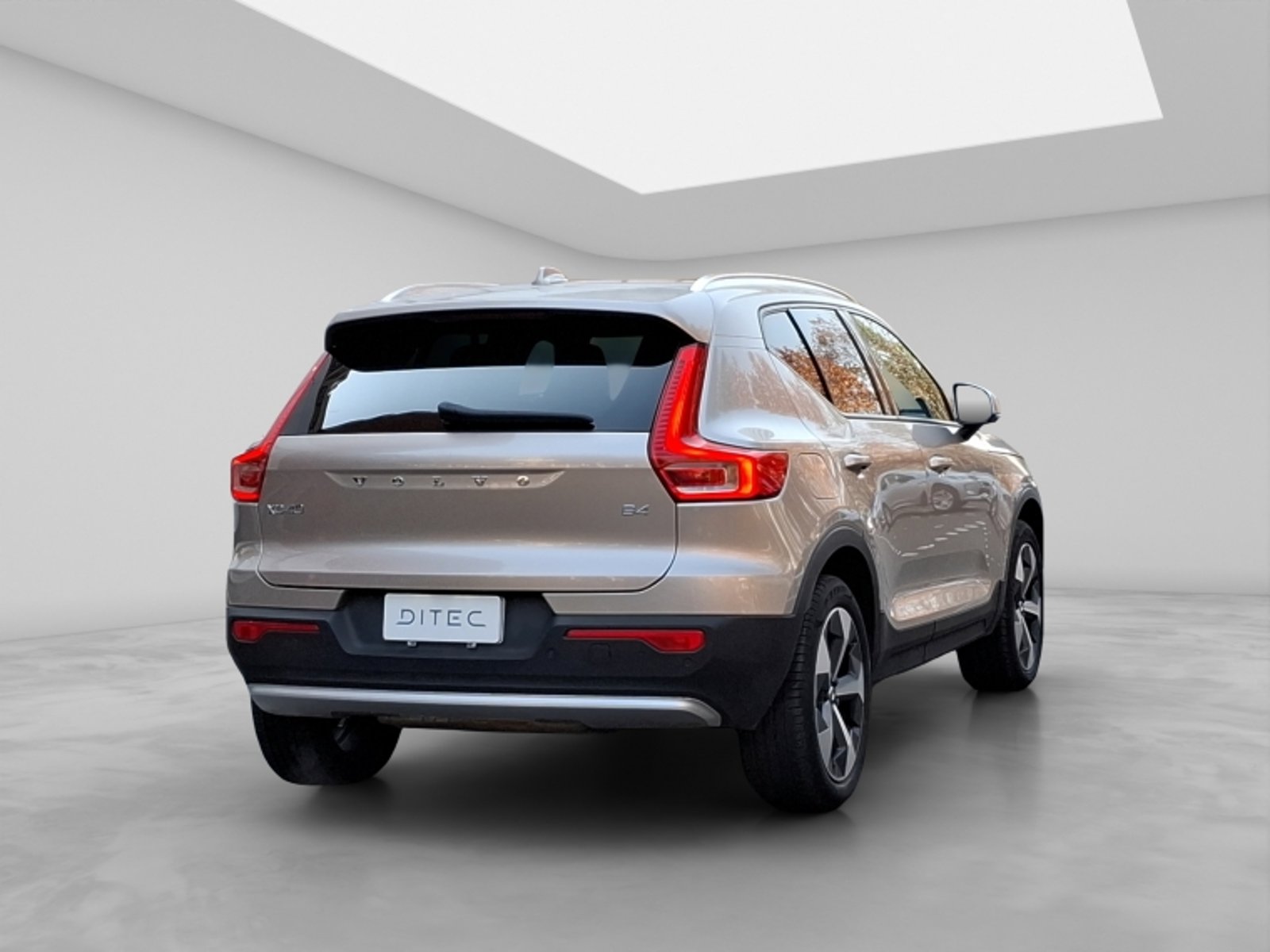 Volvo Xc40 B4 Plus 2.0 Aut 2024 - Imagen 7 de 20