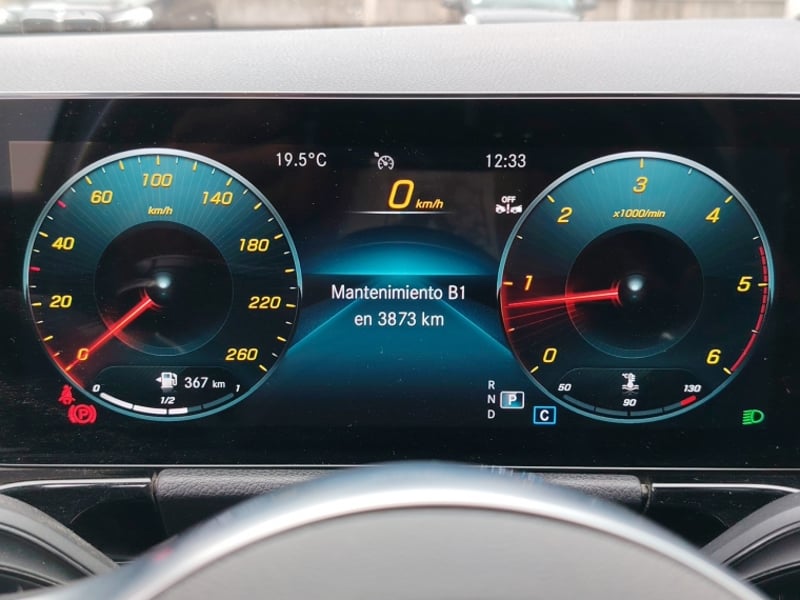 Mercedes-Benz Gla 220 D Hb 1.9 2023 - Imagen 12 de 16
