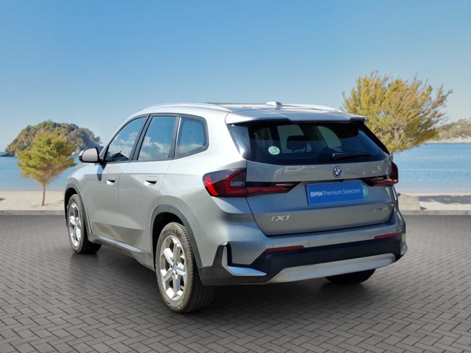 BMW Ix1 Xdrive20 Aut 2025 - Foto 5 de 16