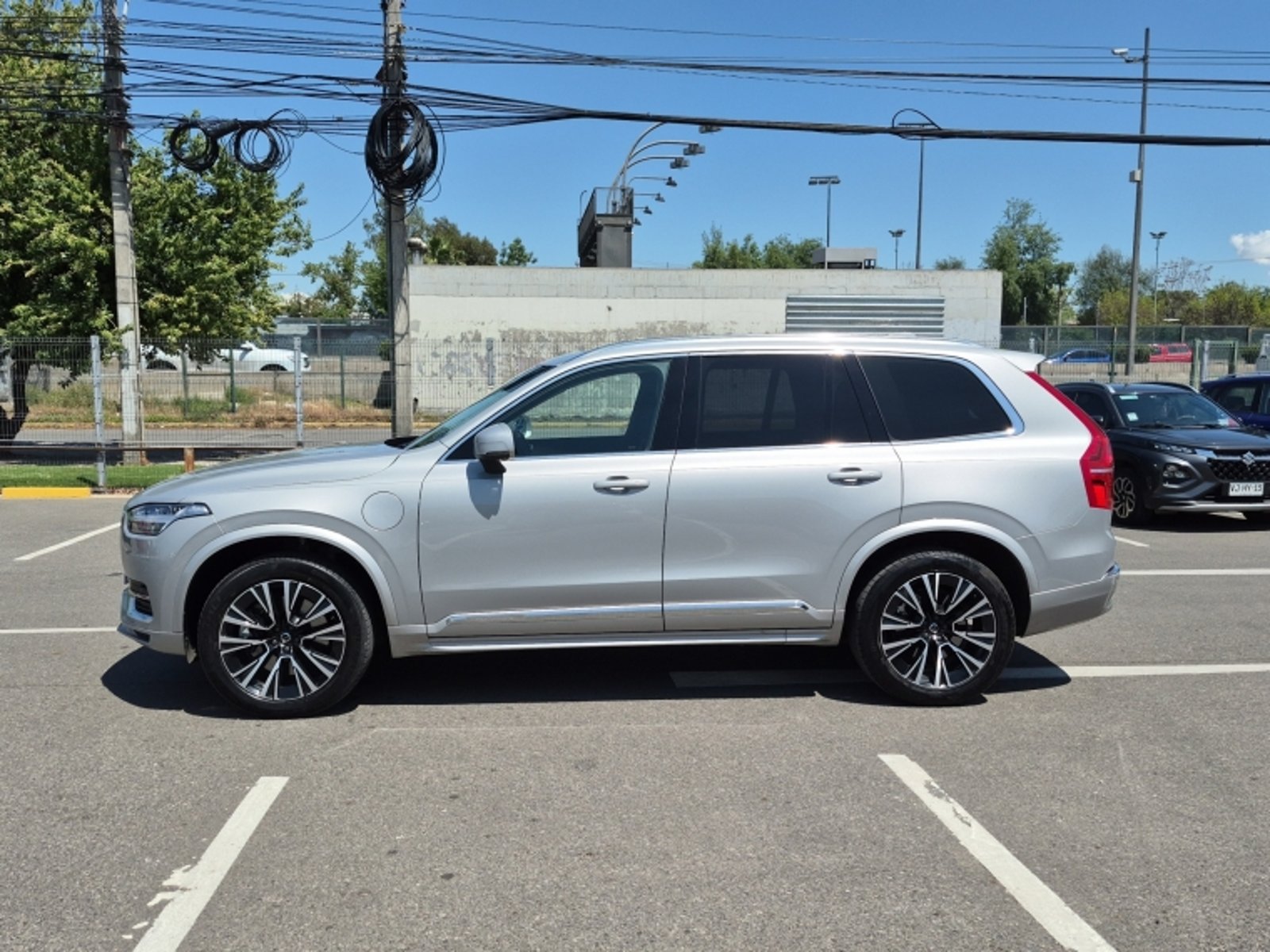 Volvo Xc90 Ii 4x4 2.0 Aut 2024 - Foto 4 de 16