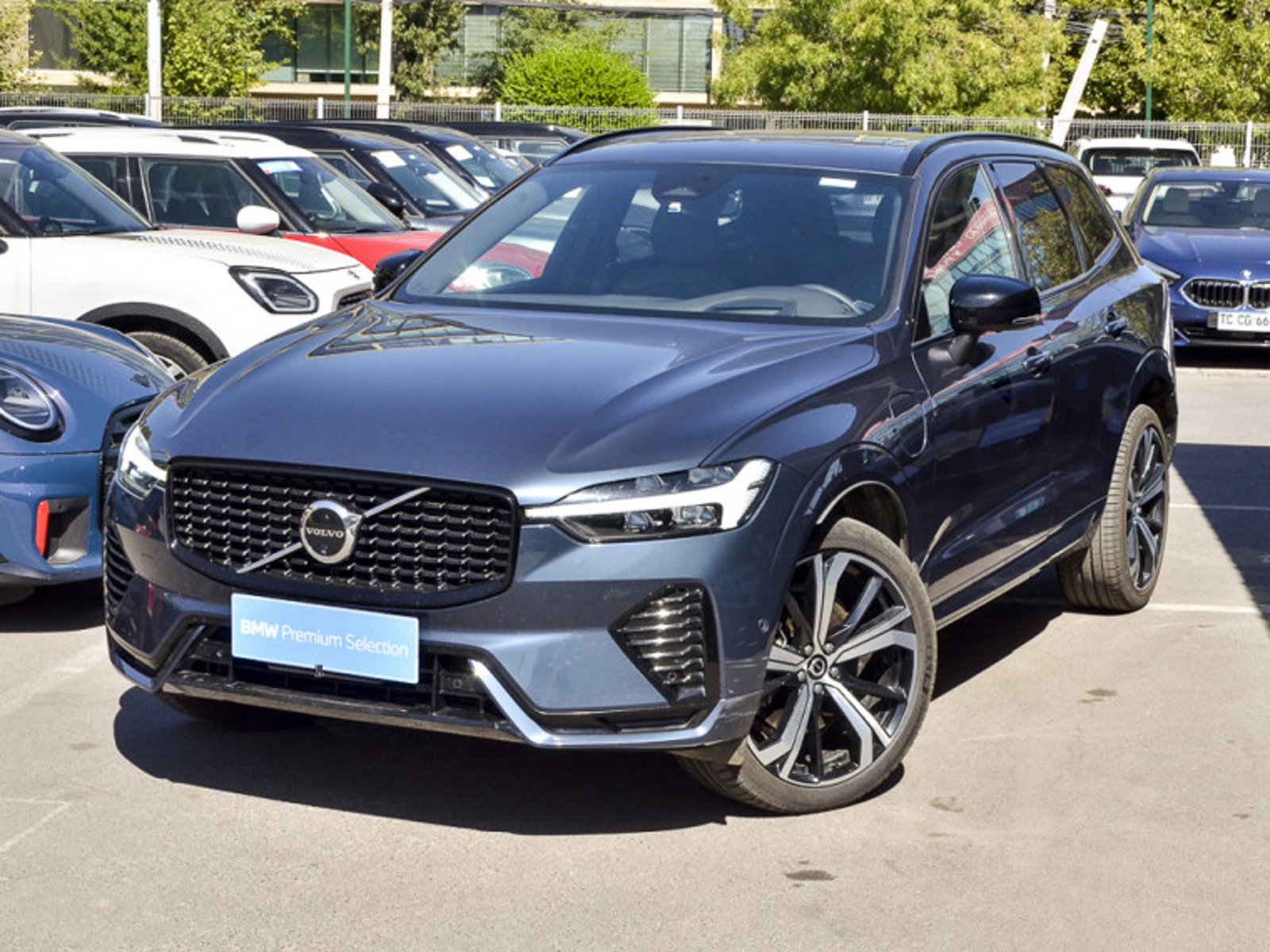Volvo Xc60 T8 Recharge 4x4 2.0 Aut 2025 - Foto 2 de 13