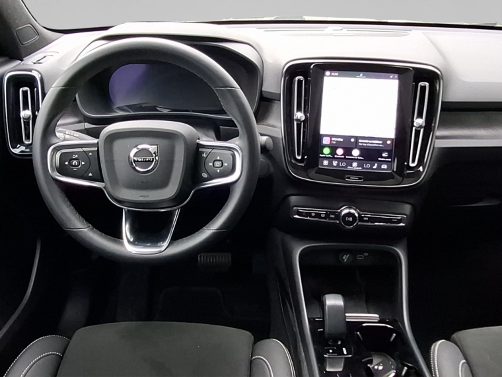 Volvo C40 P8 Recharge 2023 - Imagen 17 de 20