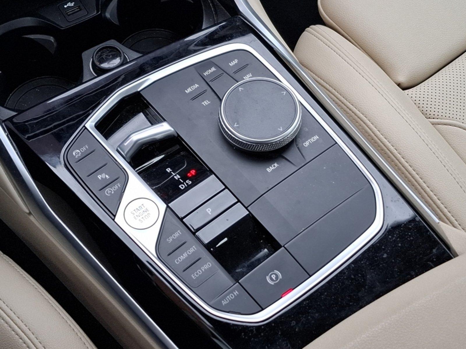 BMW 320 I Berlina Urban 2025 - Imagen 13 de 20