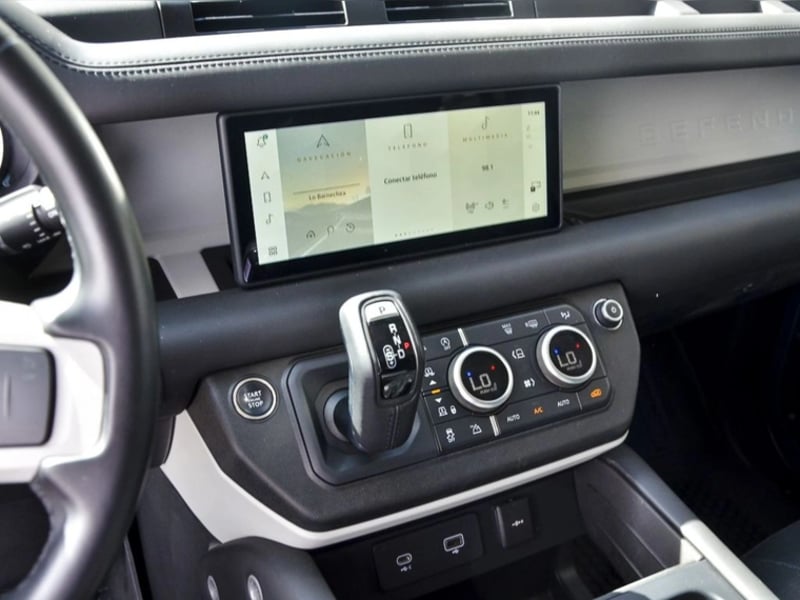 Land Rover Defender 110 3.0 Aut 2023 - Imagen 8 de 20