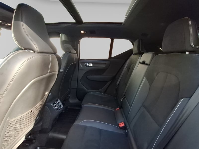 Volvo Xc40 T5 R Design 2021 - Imagen 10 de 19