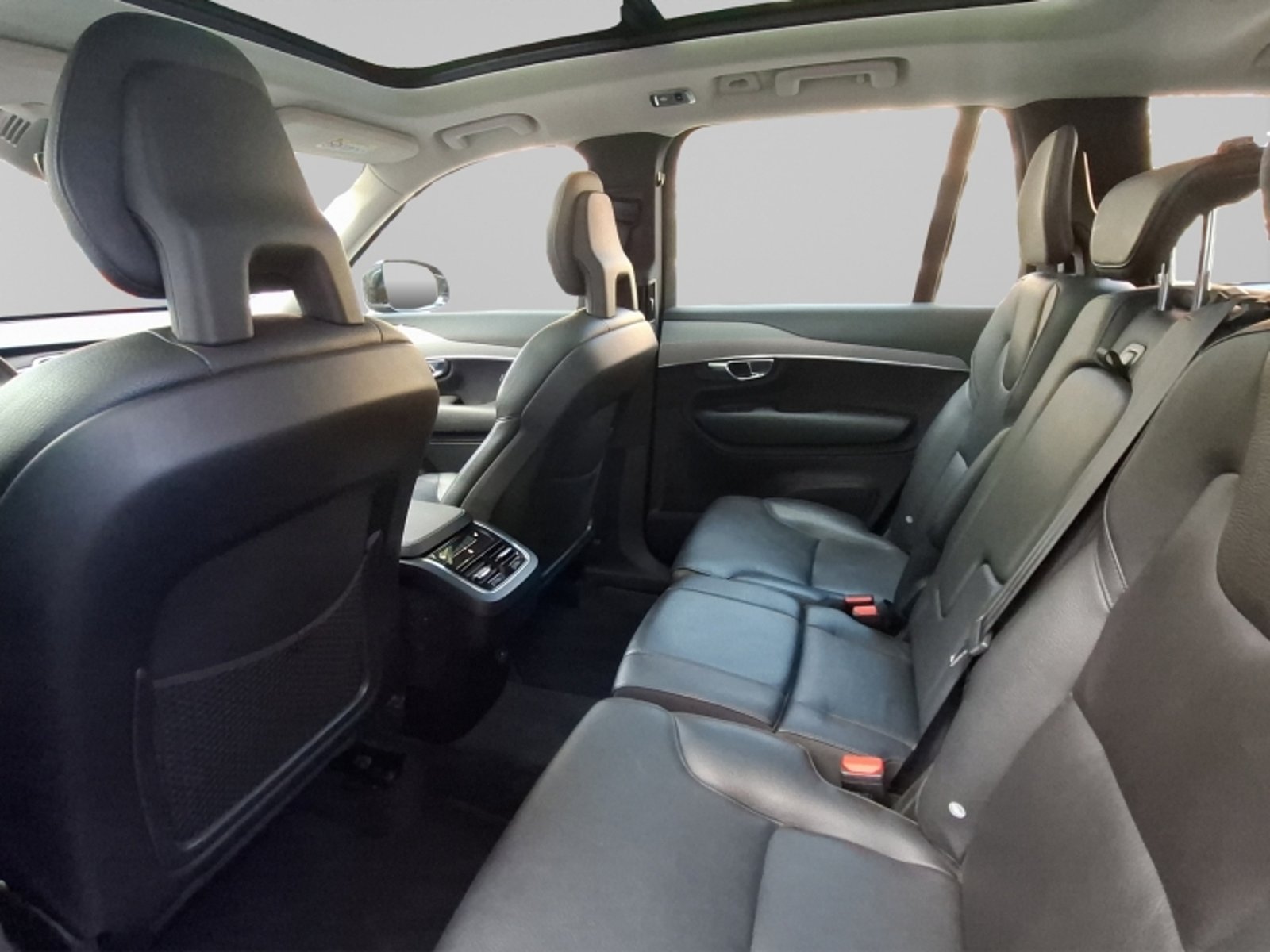 Volvo Xc90 2.0 B6 Momentum 4x4 At 5p 2022 - Imagen 15 de 20