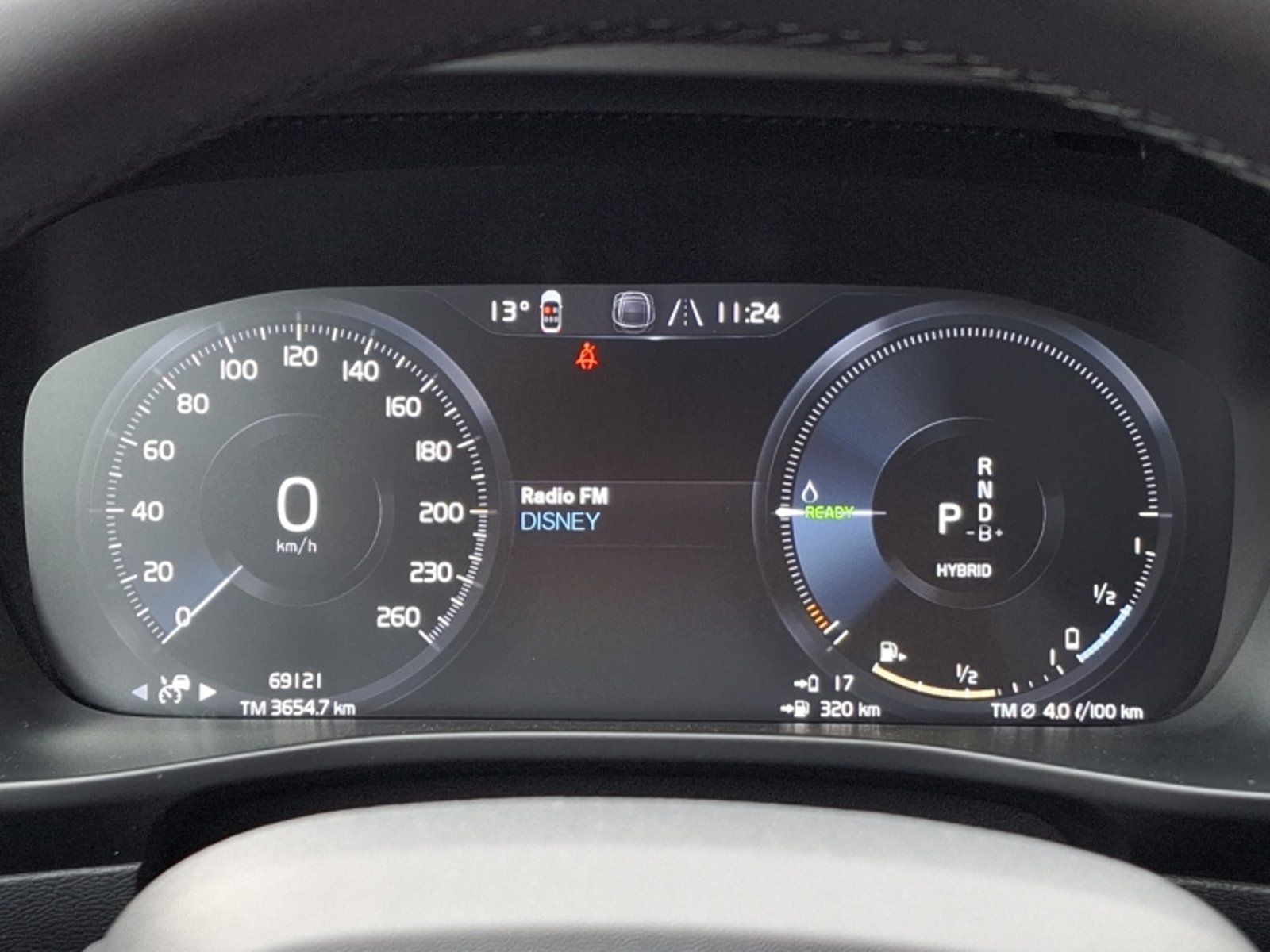 Volvo Xc40 T5 Hybrid R Design 1.5 Aut 2023 - Imagen 12 de 20