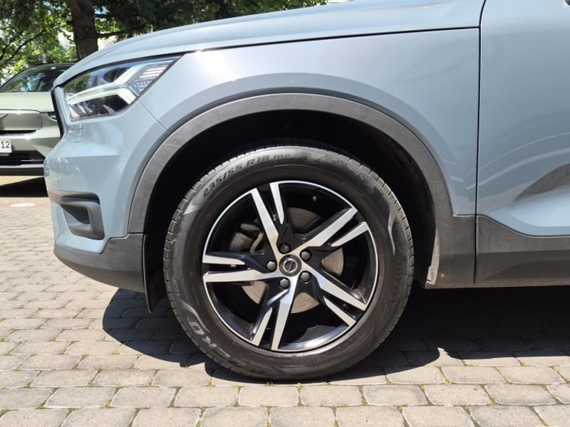 Volvo Xc40 T4 Fwd Momentum 2.0 2021 - Imagen 9 de 16