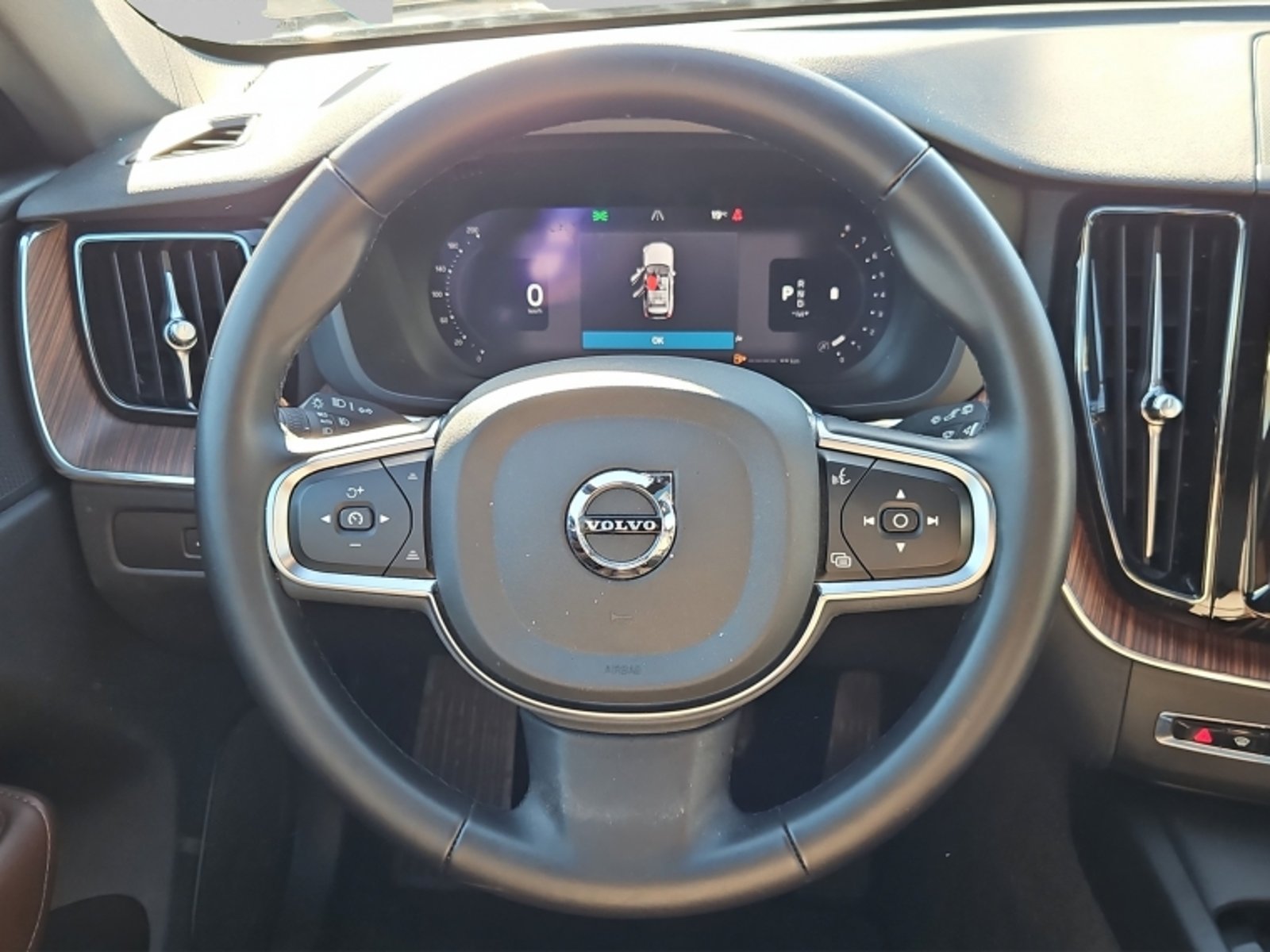 Volvo Xc60 Ii B5 4x4 2.0 Aut 2025 - Imagen 16 de 20