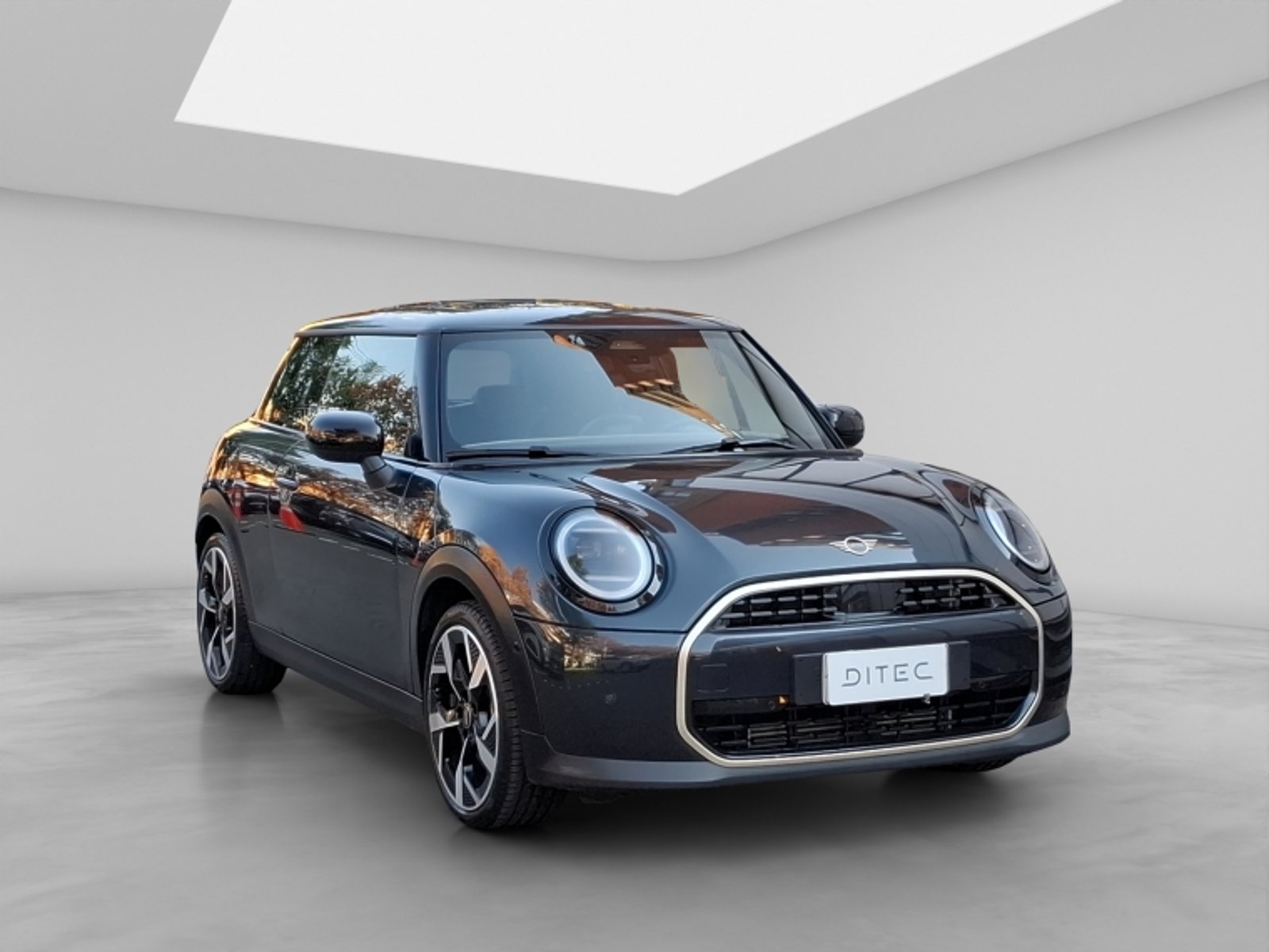 Mini Cooper Hb 1.5 Aut 2024 - Imagen 3 de 20