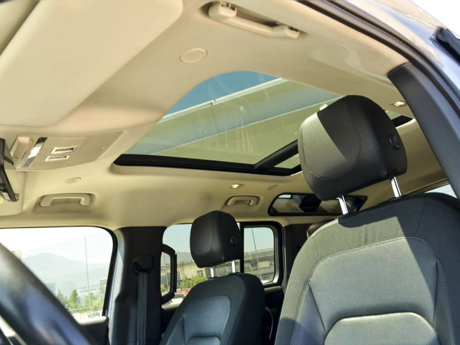Land Rover DEFENDER 110 SE 3.0 2021 - Imagen 15 de 20