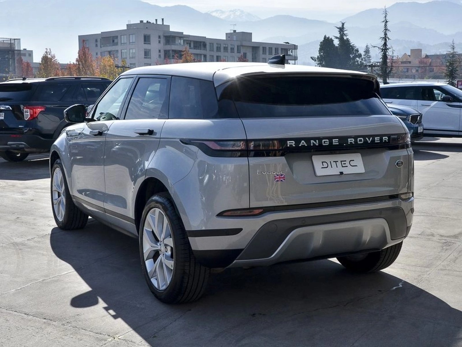 Land Rover EVOQUE AUT 2022 - Imagen 18 de 19