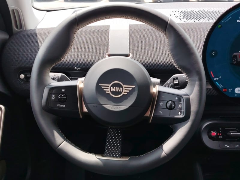 Mini Cooper Aceman E Classic 2026 - Imagen 16 de 16