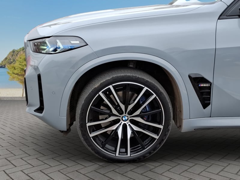 BMW X5 M60i Xdrive Lci 4x4 4.4 Aut 2024 - Imagen 9 de 16