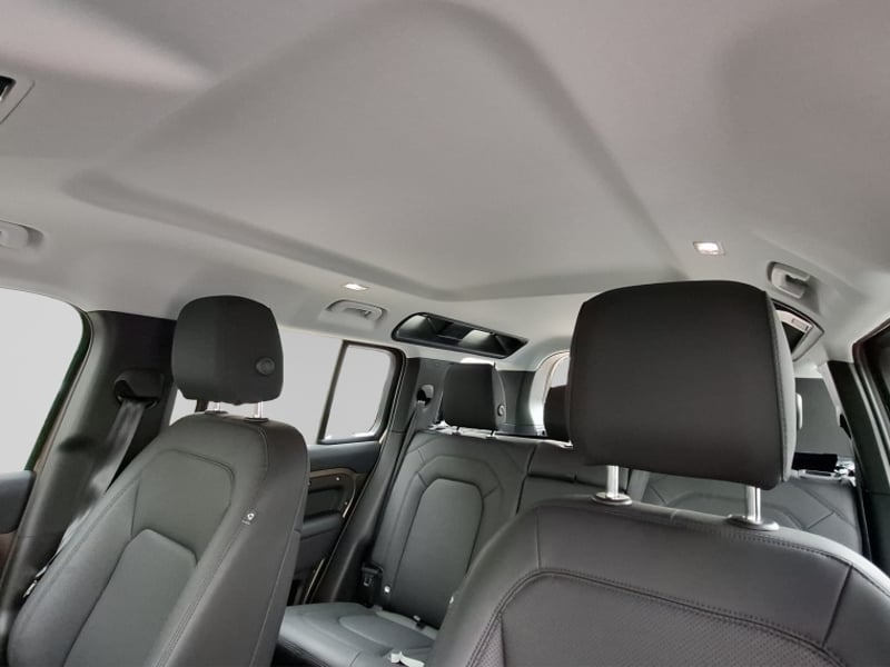 Land Rover Defender 110 3.0id S 2026 - Imagen 11 de 19