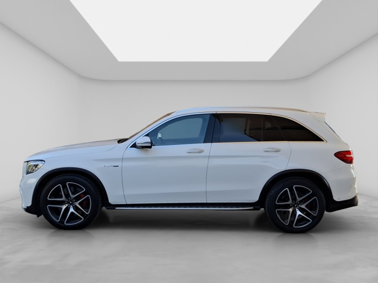 Mercedes-Benz Glc 63 Amg S 2020 - Foto 4 de 20