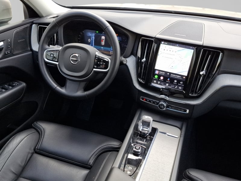 Volvo Xc60 2.0 B5 Plus At 4x4 Hibrido 2025 - Imagen 17 de 20