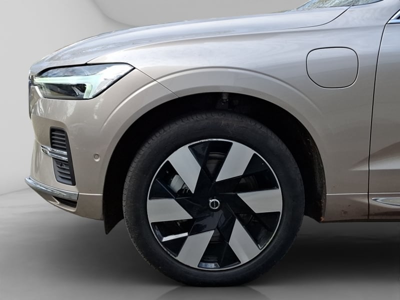 Volvo Xc60 2.0 B5 Plus At 4x4 Hibrido 2025 - Imagen 9 de 20
