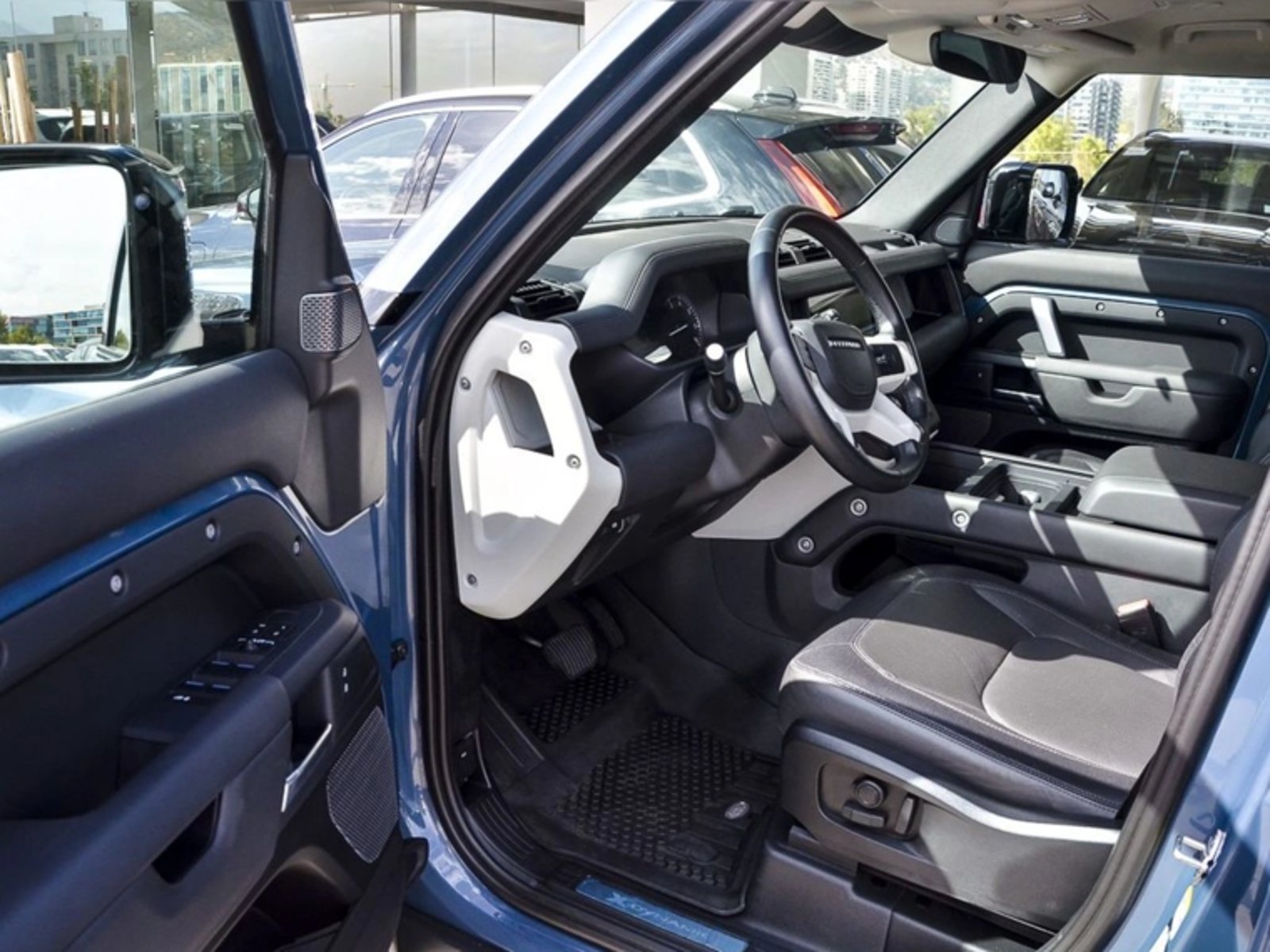 Land Rover Defender 110 3.0 Aut 2023 - Foto 5 de 20