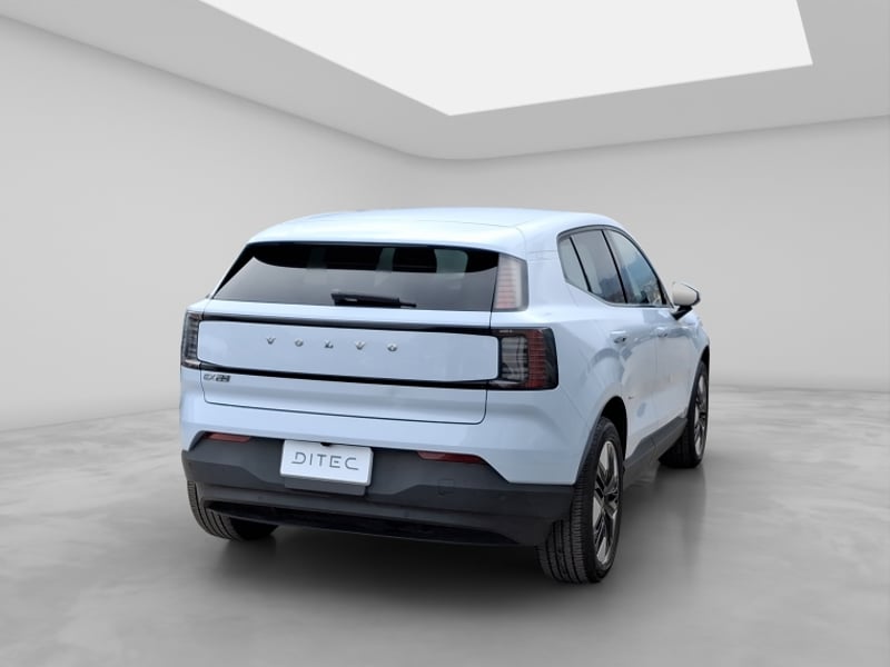 Volvo Ex30 E40 Core 2024 - Imagen 7 de 18